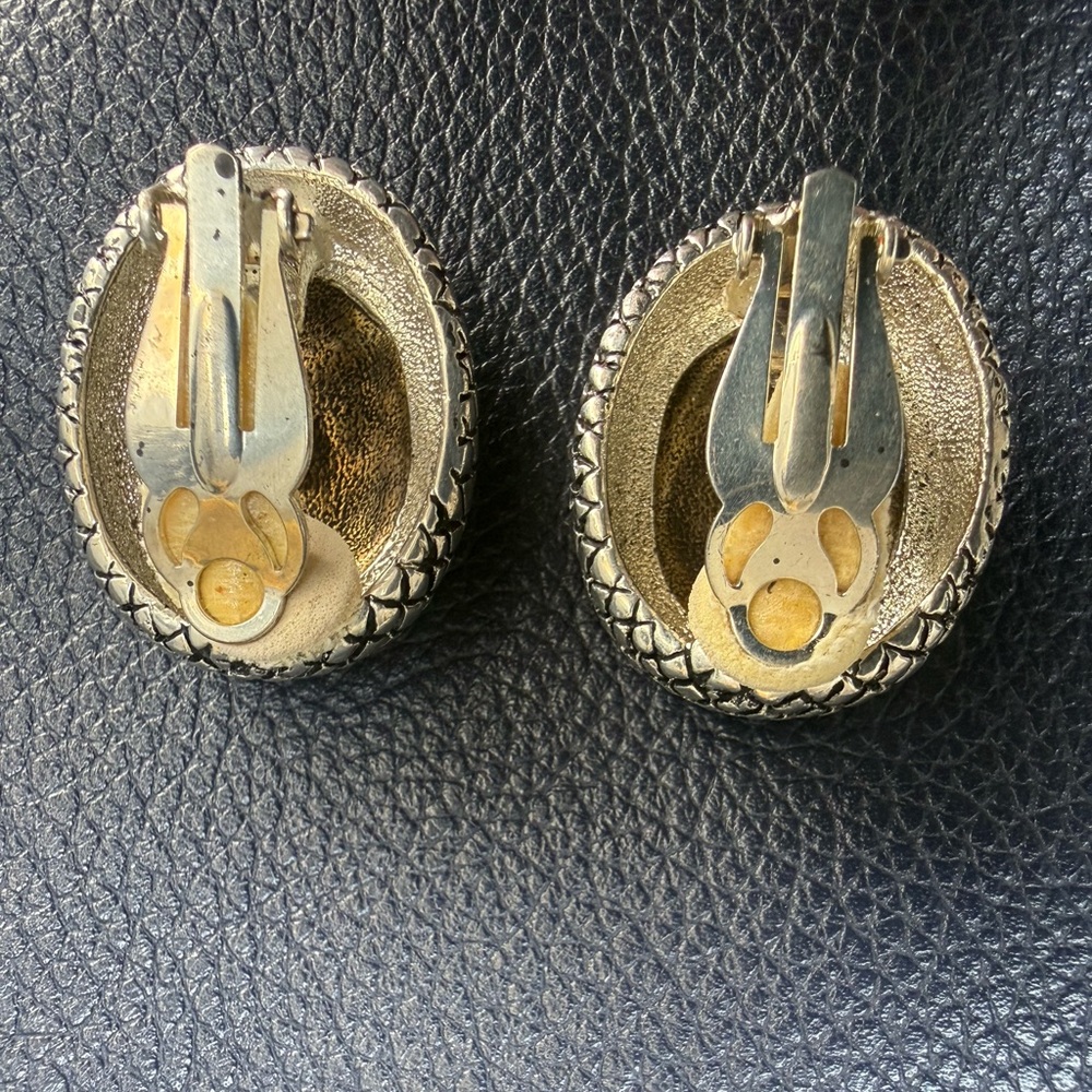 Vintage Greek Coin Earrings - Picture 6 of 8